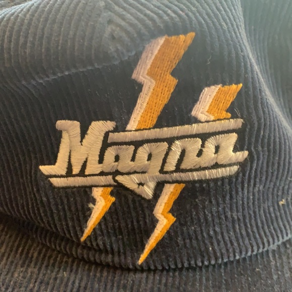 Vintage Magna Blue Cap - Picture 2 of 16